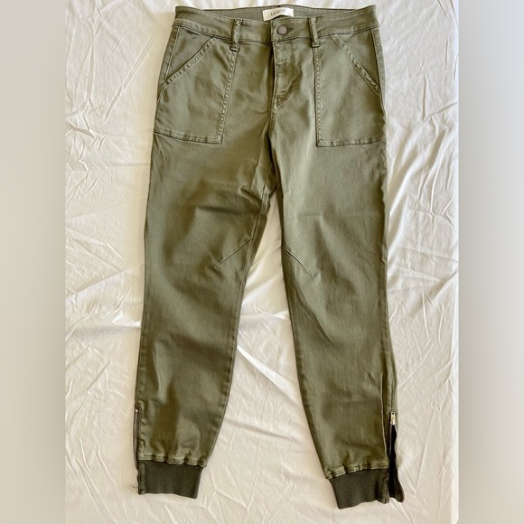 Level 99 Lara Utility Jogger Pant in Relish with Ankle Side Zip. Size 27. - Picture 2 of 4